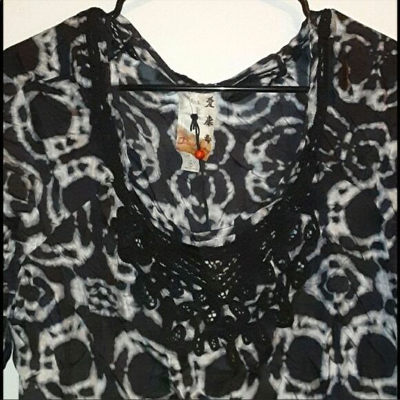 NWT da nang black silk blouse xs - Picture 6 of 13